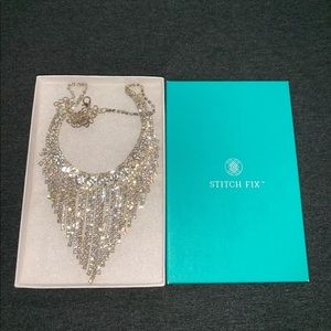 ***Beautiful***Stitch Fix Torres Pendant Necklace